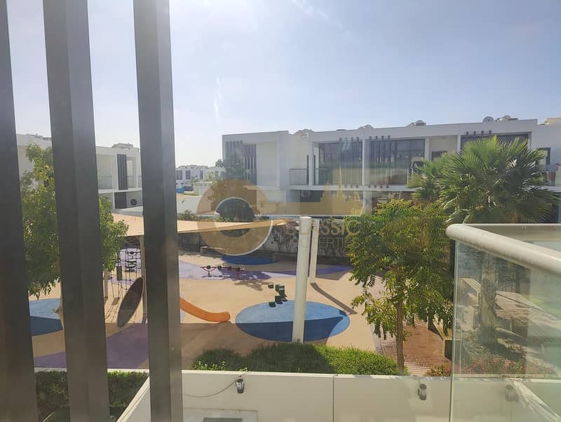 Modern Townhouse | Single Row | Prime Location - Image 16