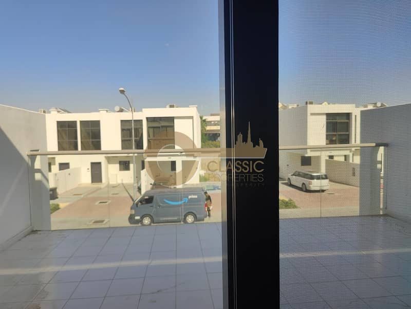 Modern Townhouse | Single Row | Prime Location - Image 18