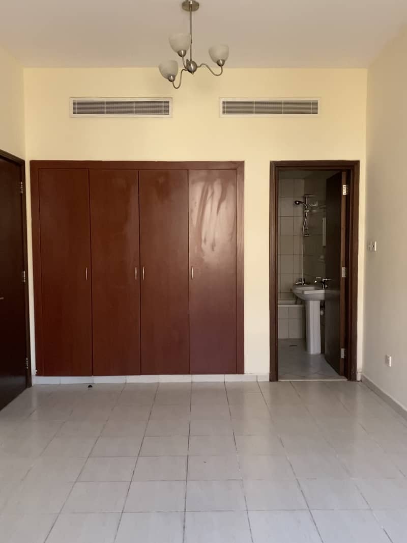 Vacant One Bedroom For Sale In Spain Cluster International City Dubai (Vacant On Transfer)