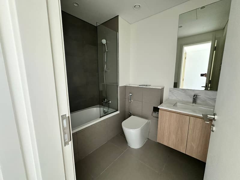 10 BEDROOM 4 PIC 2. jpeg