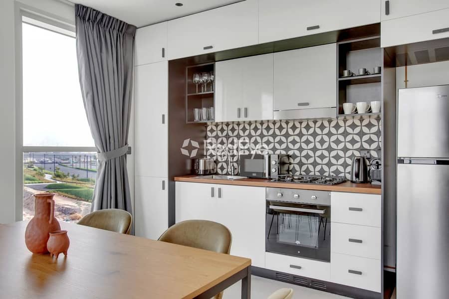 Chiller Free I Vacant I Spacious Layout