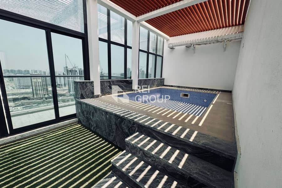Luxury Apartment with Private Pool | Central Park