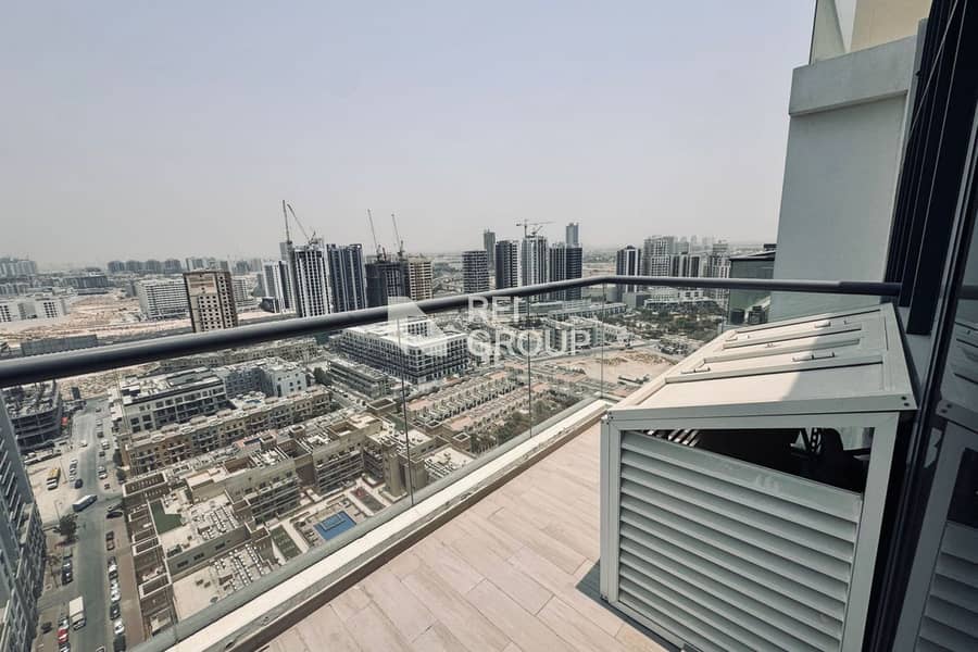 Luxury Apartment with Private Pool | Central Park - Image 13