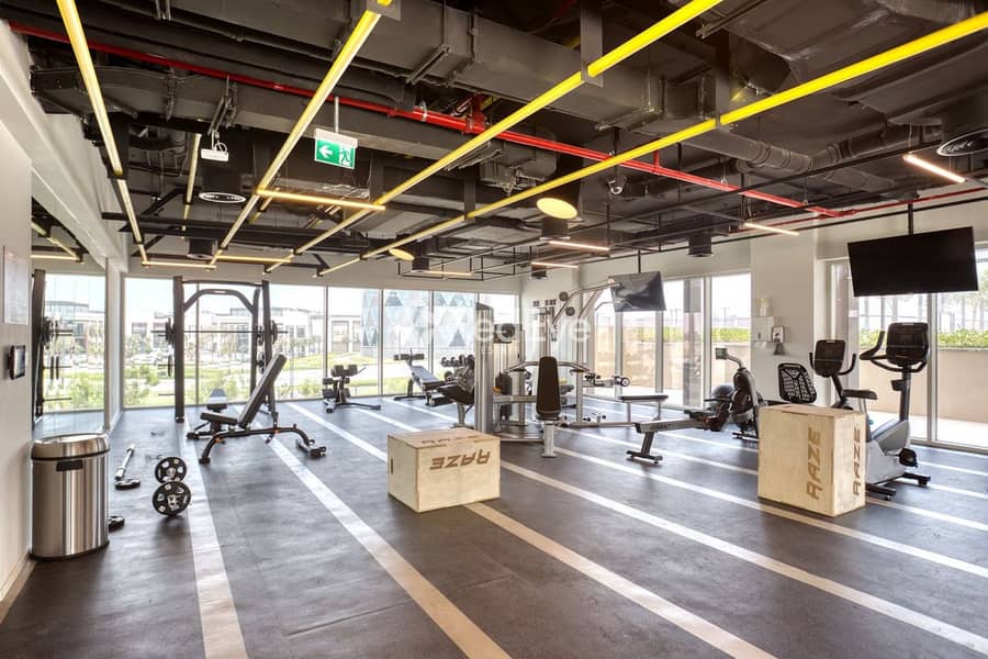 Chiller Free I Vacant I Spacious Layout - Image 16