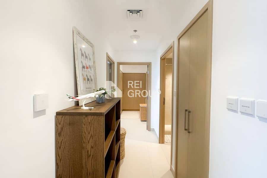 Upgraded I Corner Spacious Layout I Brand NEW - Image 6