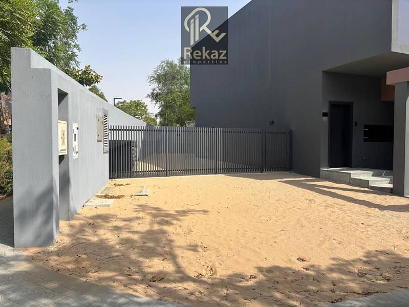 4 WhatsApp Image 2025-08-31 at 3.14. 19 PM. jpeg