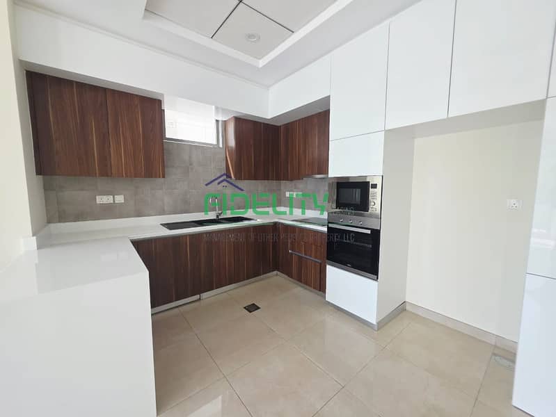 High-End 4BR Townhouse | Modern Design | Al Furjan