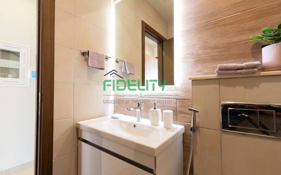 High-End 4BR Townhouse | Modern Design | Al Furjan - Image 17