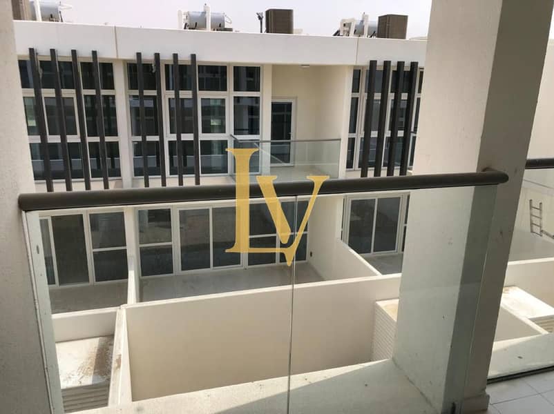 3 WhatsApp Image 2025-11-12 at 14.58. 11_2b58878b. jpg