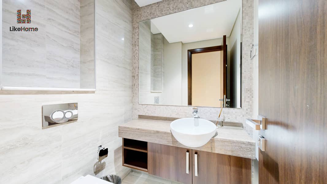 UTILITIES INCLUDED - NEW YEARS SPECIAL OFFER-Only Rate Deal | Stunning Canal View 1BHK | Prime Business Bay Location - Image 20