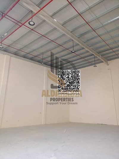 Showroom for Rent in Umm Al Thuoob, Umm Al Quwain - c747d0a8-7a9d-4c36-9cd2-3df3a6f725ca. jpeg Showroom for Rent in Umm Al Thuoob, Umm Al Quwain - c747d0a8-7a9d-4c36-9cd2-3df3a6f725ca. jpeg