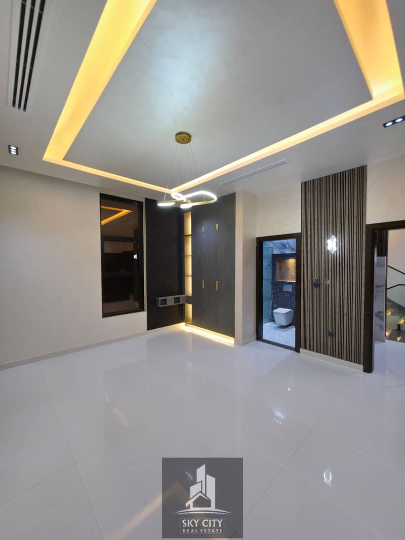 7 ٢٠٢٥١٠٠٦_١٨٢٢٢٠. jpg