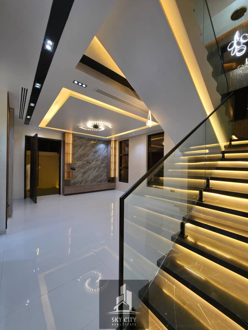 8 ٢٠٢٥١٠٠٦_١٨٢١٢٧. jpg