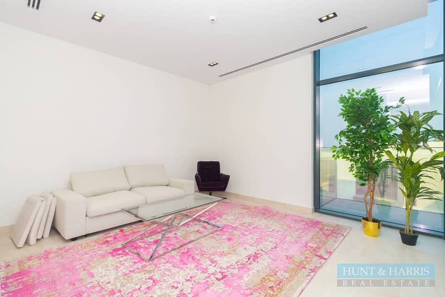 4 Bedroom Villa for Rent in Al Marjan Island - Luxury - Beachfront - Image 19