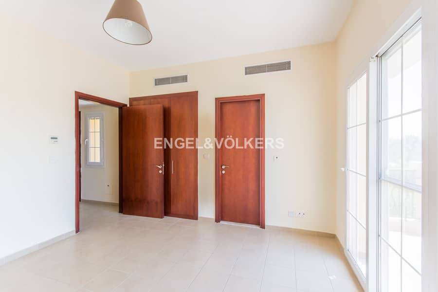 Single Row | Family Friendly | Vacant - Image 9