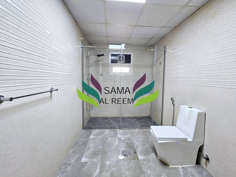 Independent 9 Bed Villa | Huge Garden | Renovated Kitchen | Very Spacious - Image 10