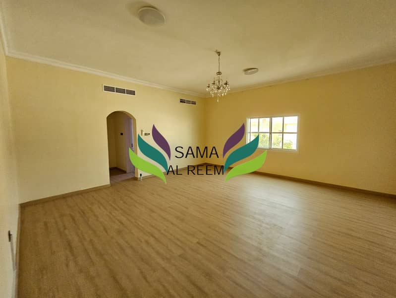 Independent 9 Bed Villa | Huge Garden | Renovated Kitchen | Very Spacious - Image 18