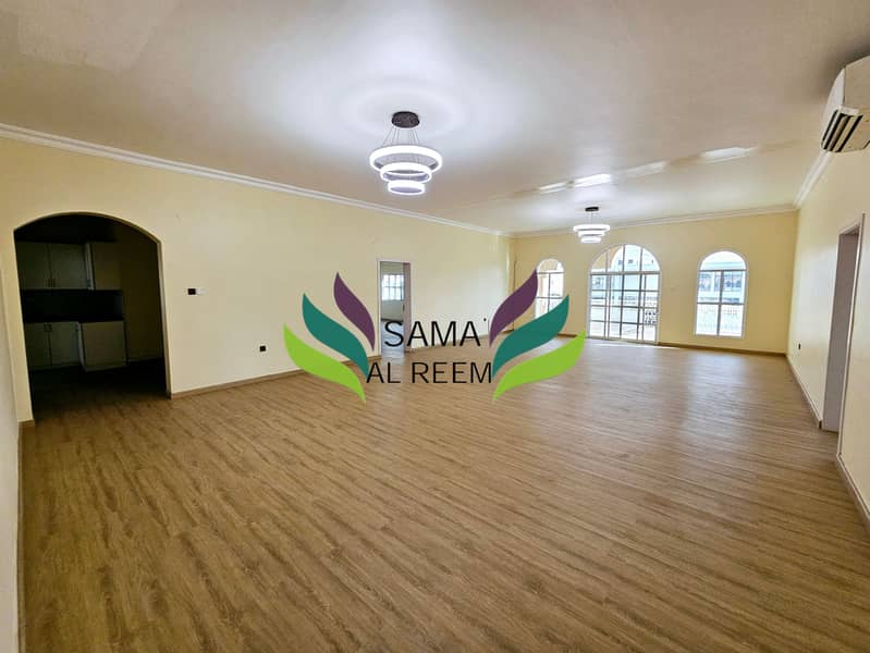 Independent 9 Bed Villa | Huge Garden | Renovated Kitchen | Very Spacious - Image 20