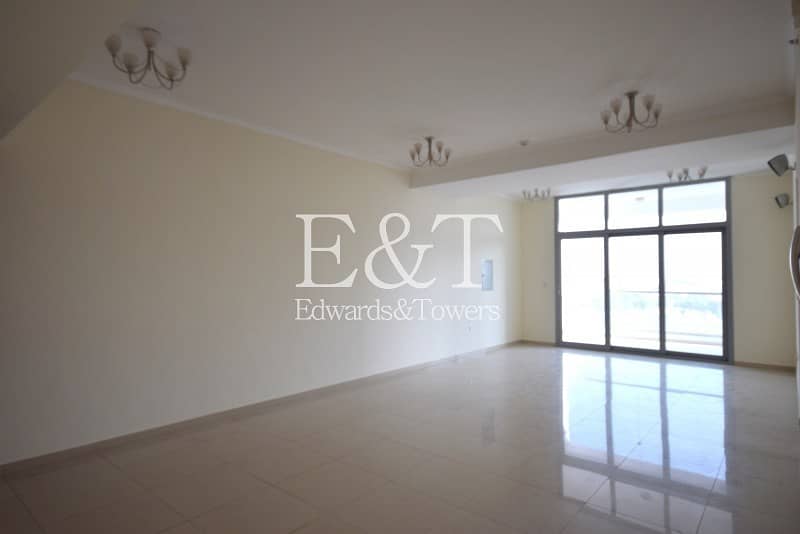 Spacious 2 Bedroom | Partial Sea and Road View
