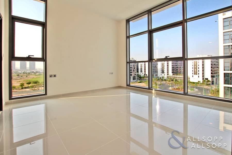 Brand New | Pool and GC View | 1 Bedroom