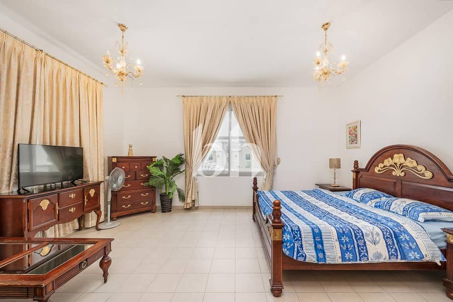 Vacant on transfer | Private Pool | Garden View - Image 14