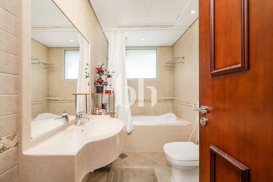 Vacant on transfer | Private Pool | Garden View - Image 15