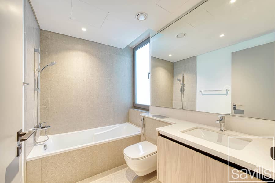 Extended Living I Upgraded and Ready to Move In - Image 19