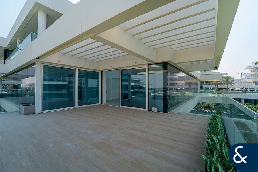 Duplex | 2 Beds Plus Study | Community Views - Image 10