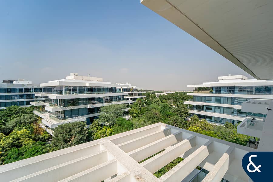 Duplex | 2 Beds Plus Study | Community Views - Image 11