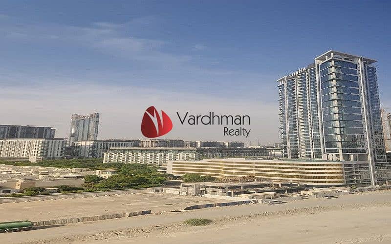 SPACIOUS STUDIO | UNFURNISHED| POOL VIEW - Image 9