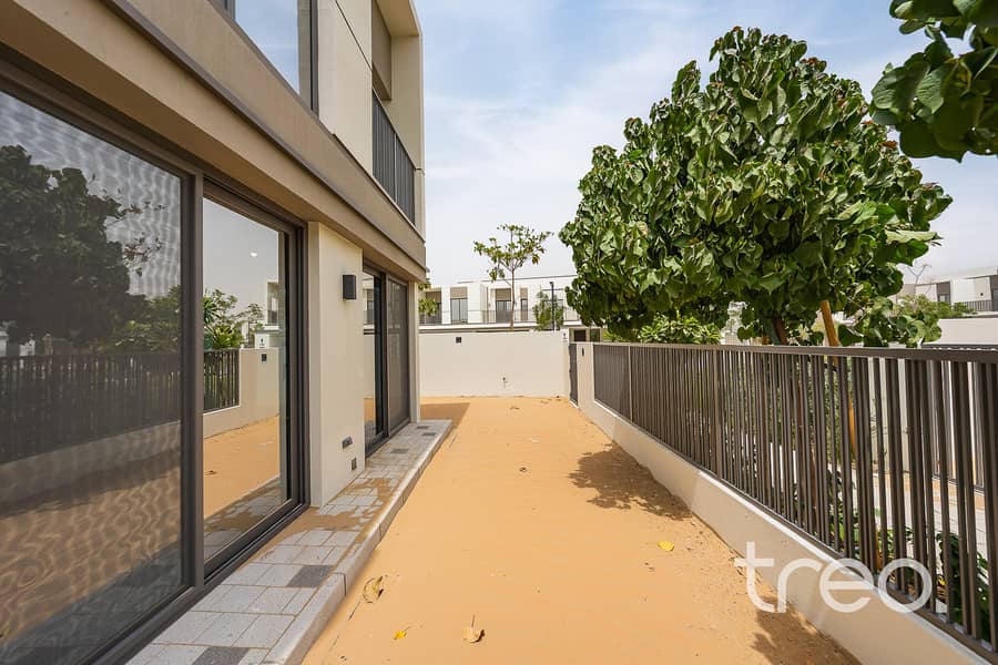 Brand New | Near Pool and Park | Corner Plot - Image 24