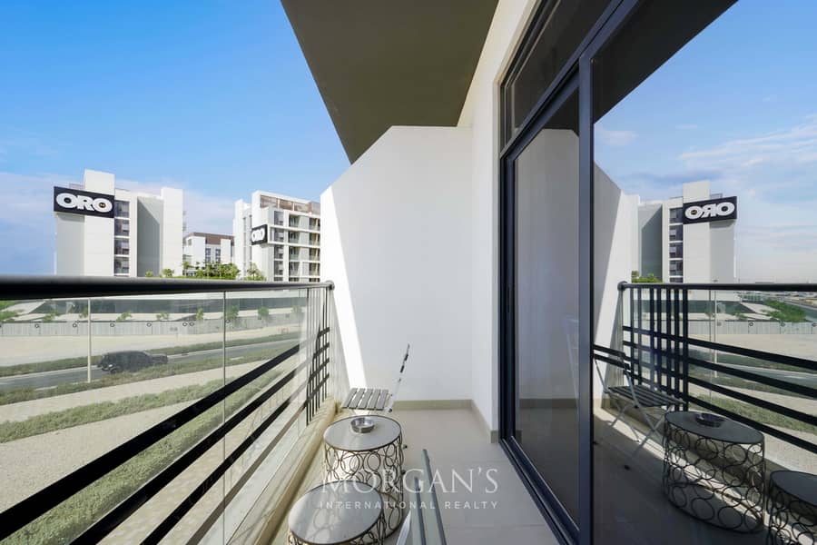 Joya Blanca | Studio Furnished | Community View