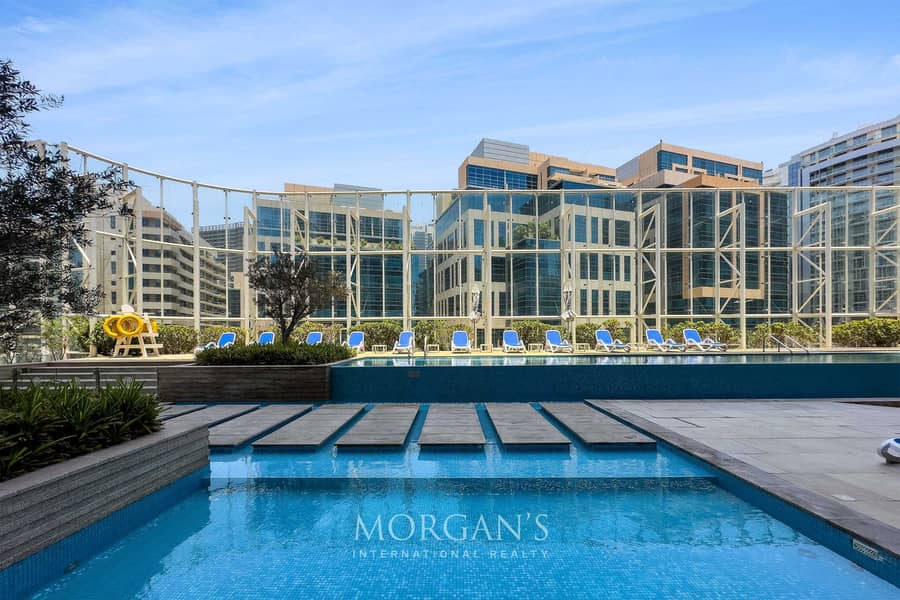 The Pad | 1BR Furnished | Stylish Canal Living - Image 14