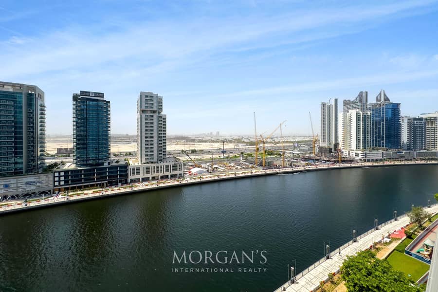 The Pad | 1BR Furnished | Stylish Canal Living - Image 15