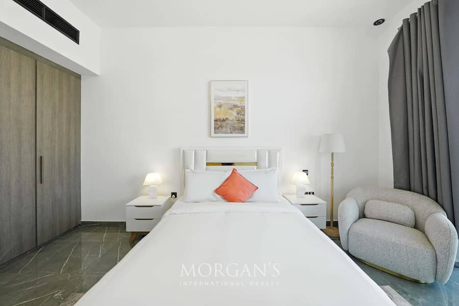 Joya Blanca | Studio Furnished | Community View