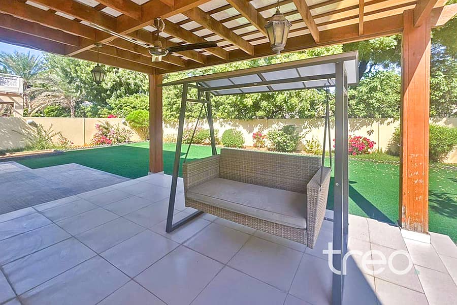 Type 4 | Upgraded | Great Location - Image 11