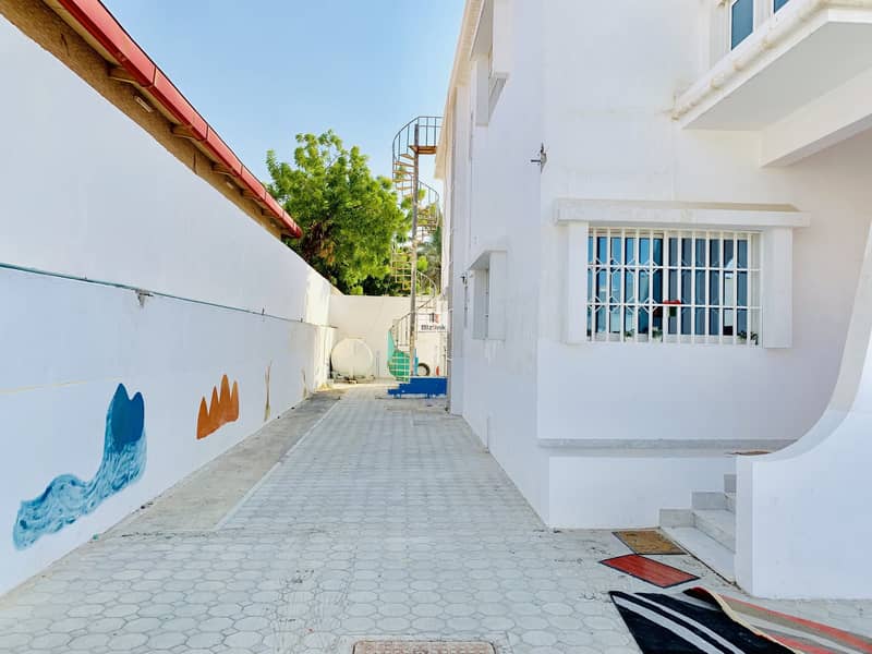 VILLA FOR RENT - RAMLA AREA VILLA FOR RENT - RAMLA AREA