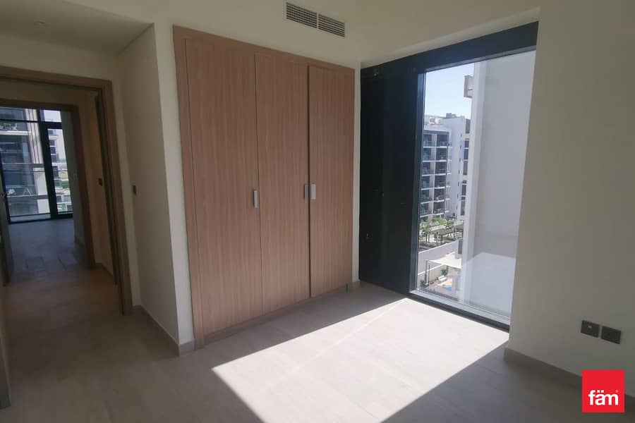 Corner Unit | Opportunity Price | Lagoon View Corner Unit | Opportunity Price | Lagoon View