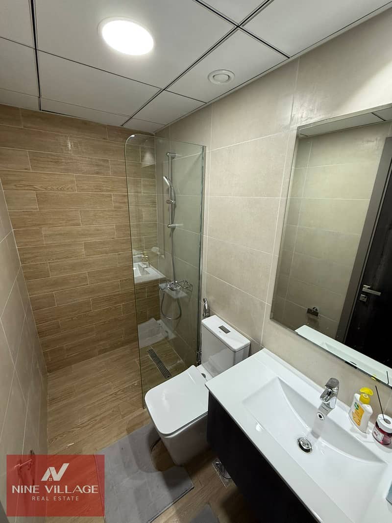 Lavish 1BHK Apartment | Ready to Move | Affordable Rent | Fully Furnished - Image 12