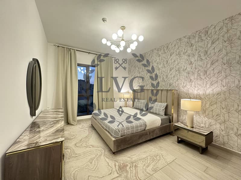 EXCLUSIVE 1 BED / FULLY FURNISHED / MID FLOOR