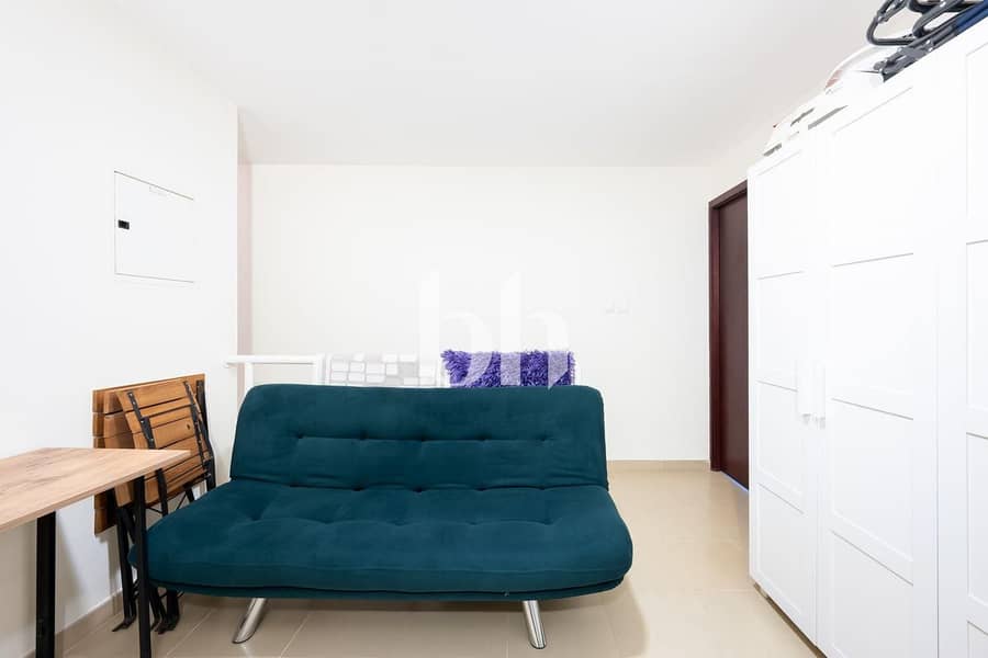 Unfurnished | Duplex| Rented | Golf Course View - Image 6