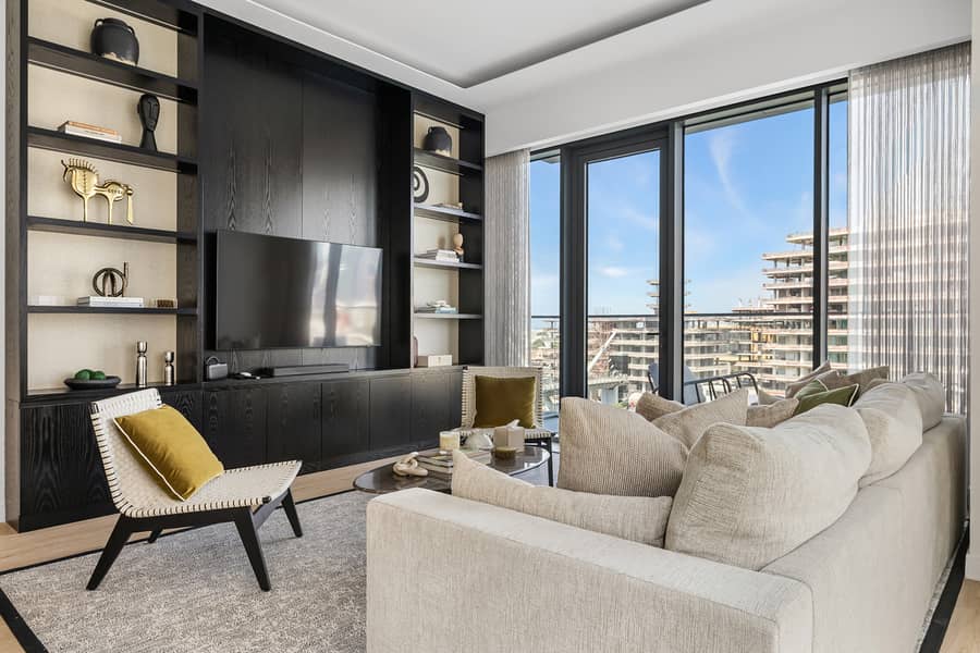 Serene 3 BR | Full Canal and Burj Skyline View - Image 5