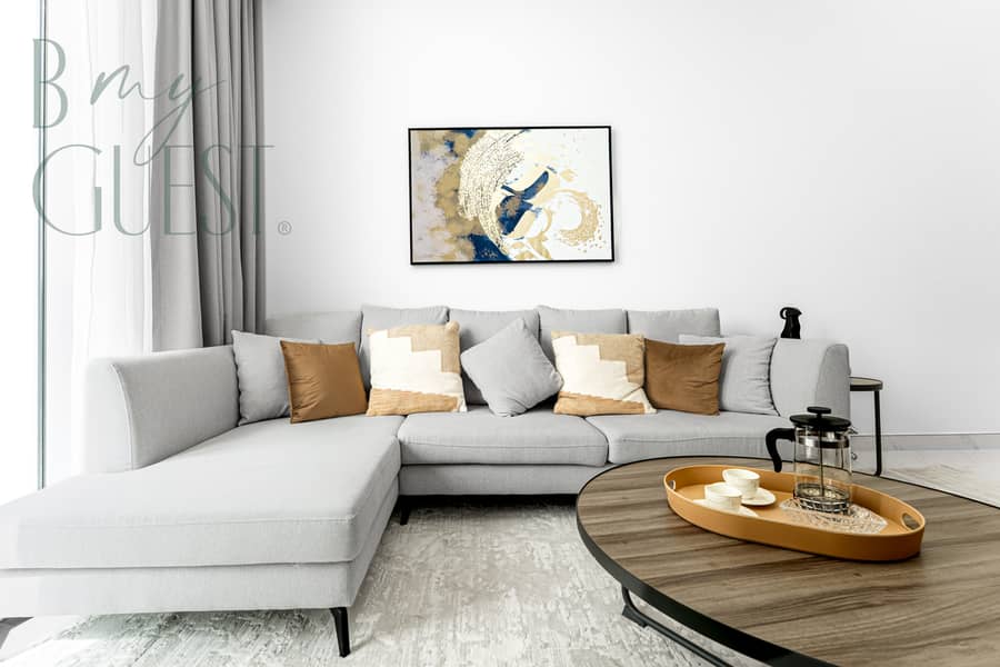 Elegant 1BR Apartment in District One MBR City