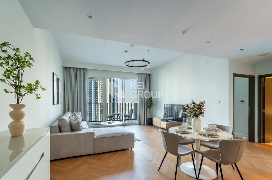 Modern Layout I Prime Location I Park View - Image 6