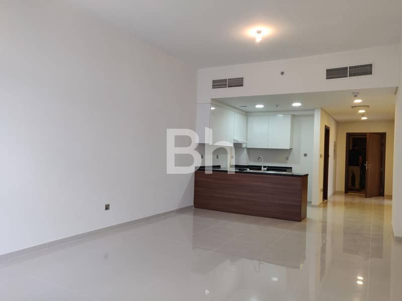 Partial Golf Course View | Stylish Living