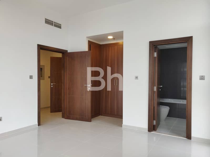 Partial Golf Course View | Stylish Living