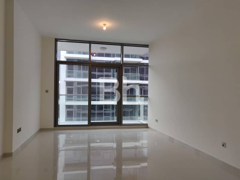 Partial Golf Course View | Stylish Living - Image 7