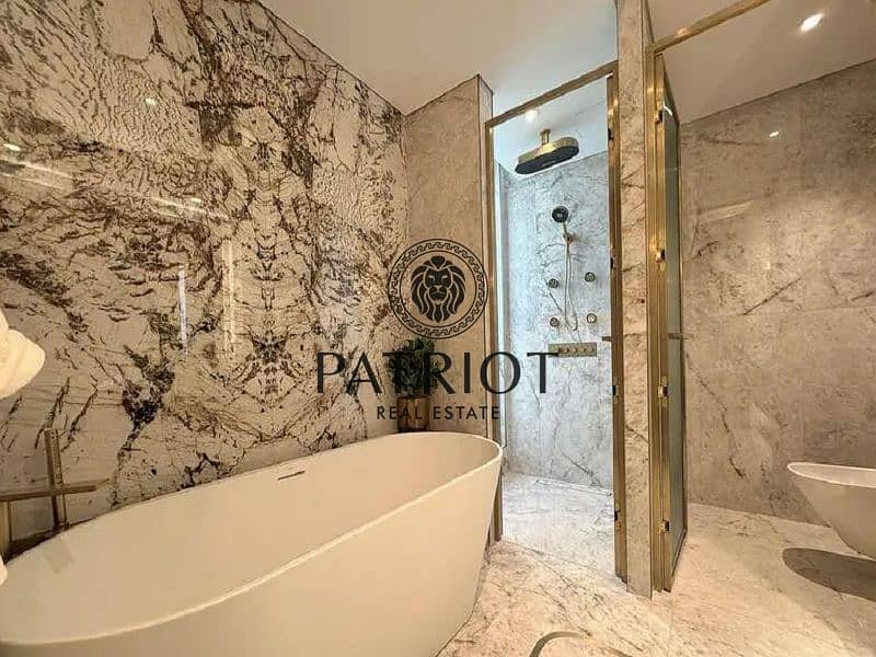 Stunning 4BR Villa | Lagoon Living | Direct Beach Access | Modern Design - Image 8