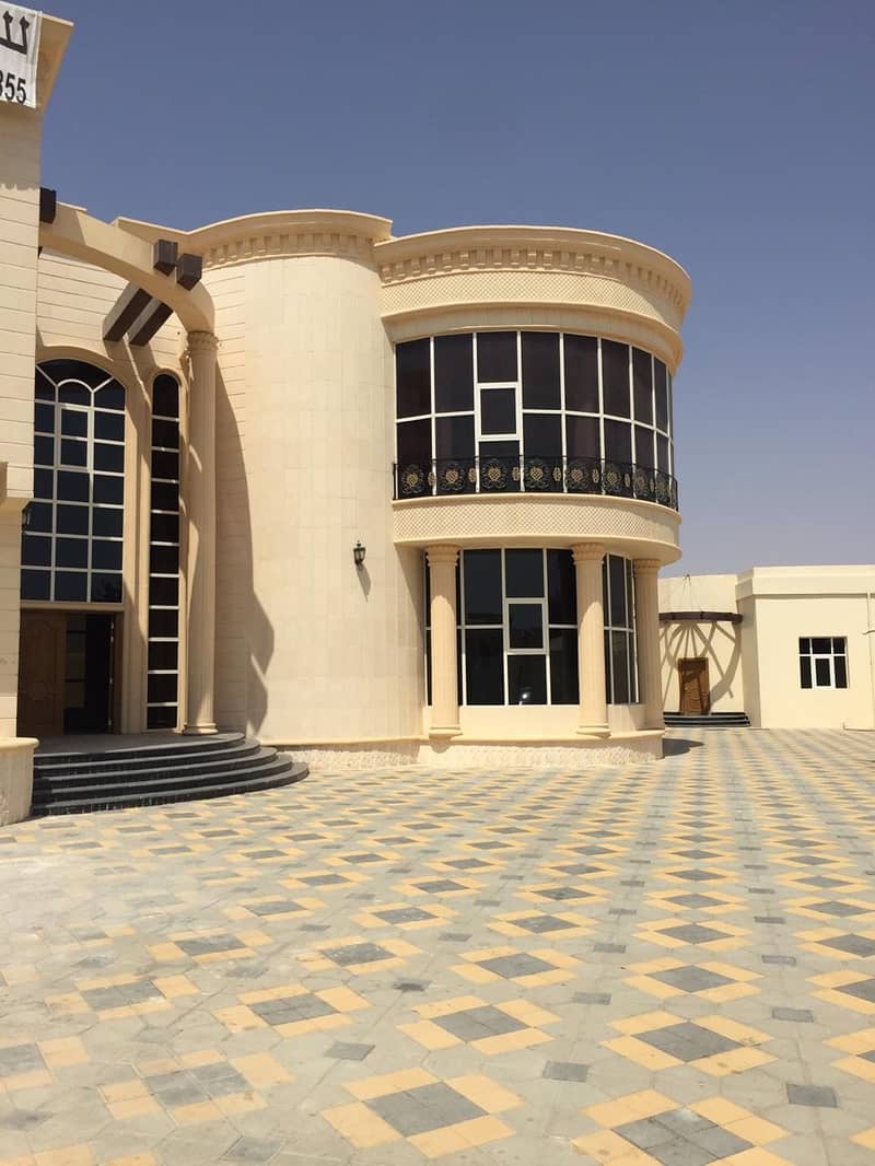 Hot Deal, 7 bedroom villa in the heart of Al Ain