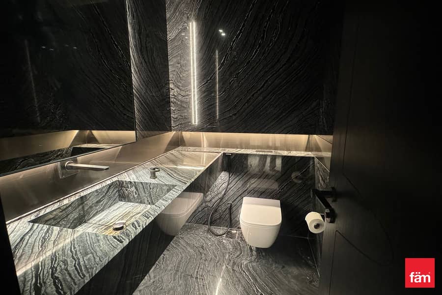 Luxury Living | Modern Finishes | Iconic - Image 10